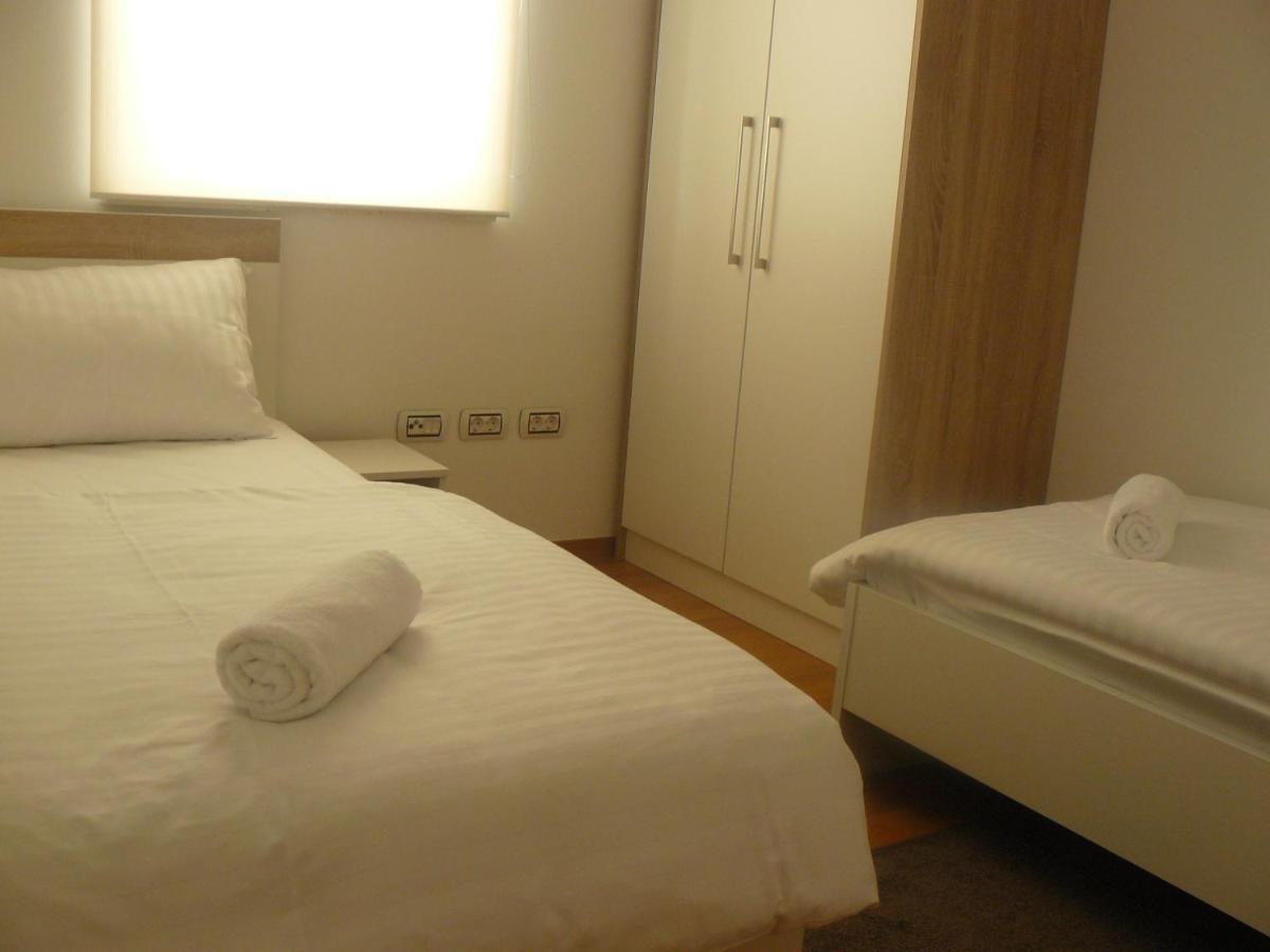 פריבלאקה Our Nest Accommodation מראה חיצוני תמונה