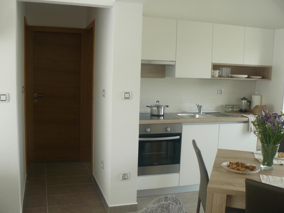 פריבלאקה Our Nest Accommodation מראה חיצוני תמונה