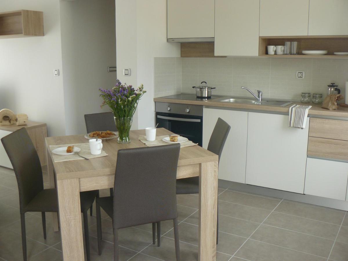 פריבלאקה Our Nest Accommodation מראה חיצוני תמונה