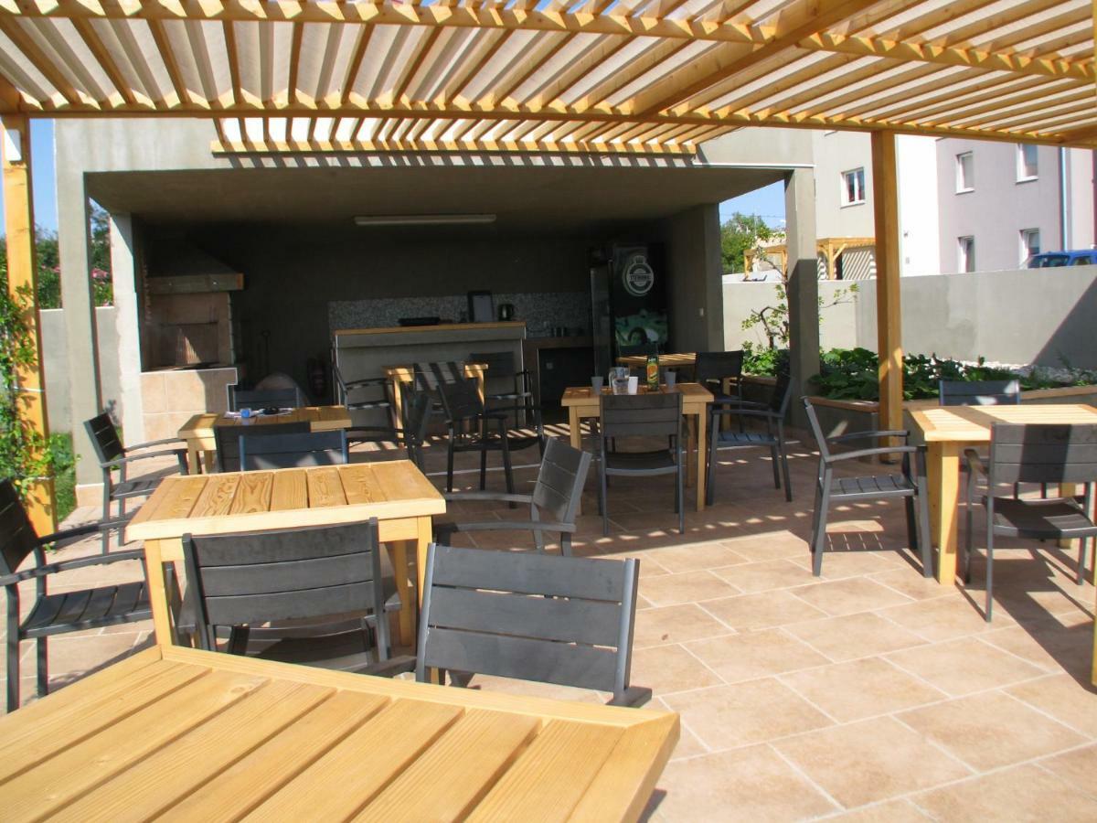 פריבלאקה Our Nest Accommodation מראה חיצוני תמונה
