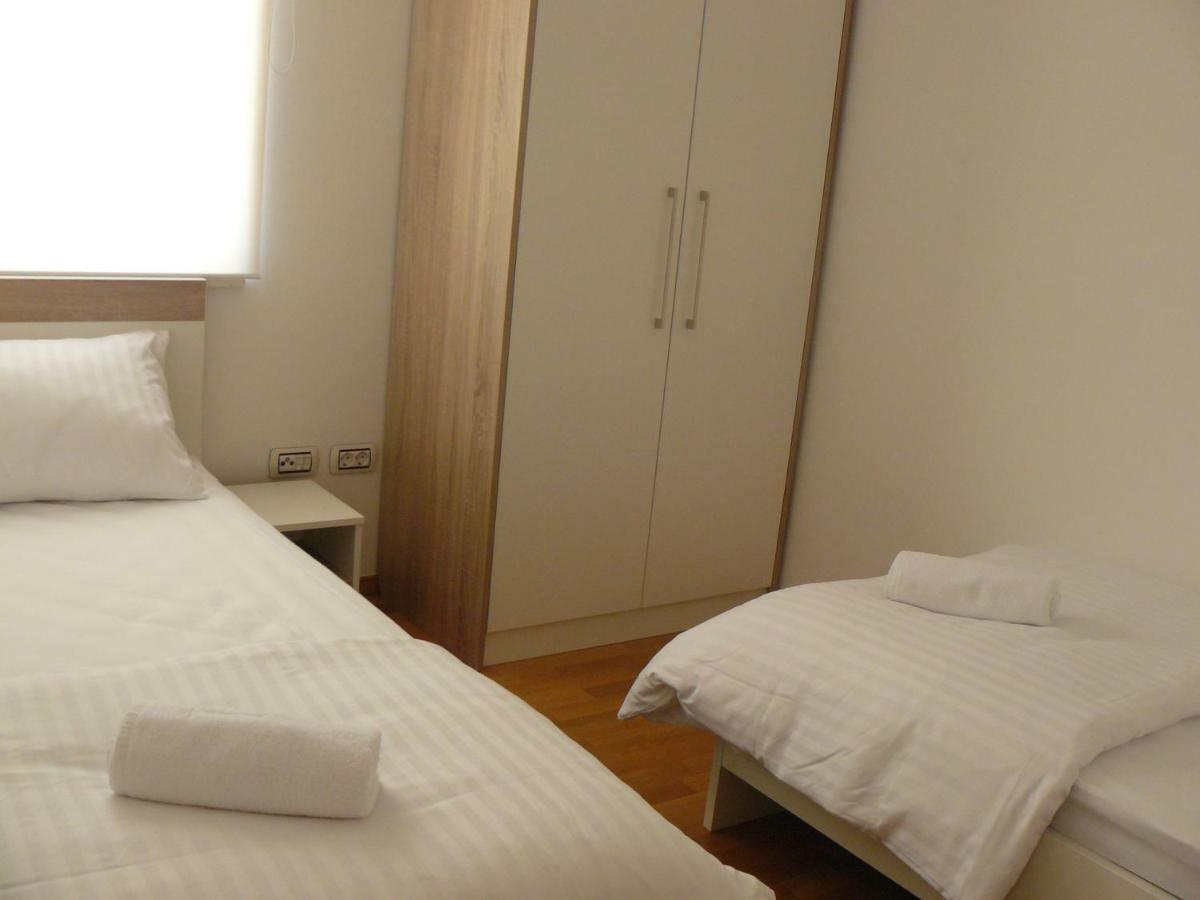 פריבלאקה Our Nest Accommodation מראה חיצוני תמונה